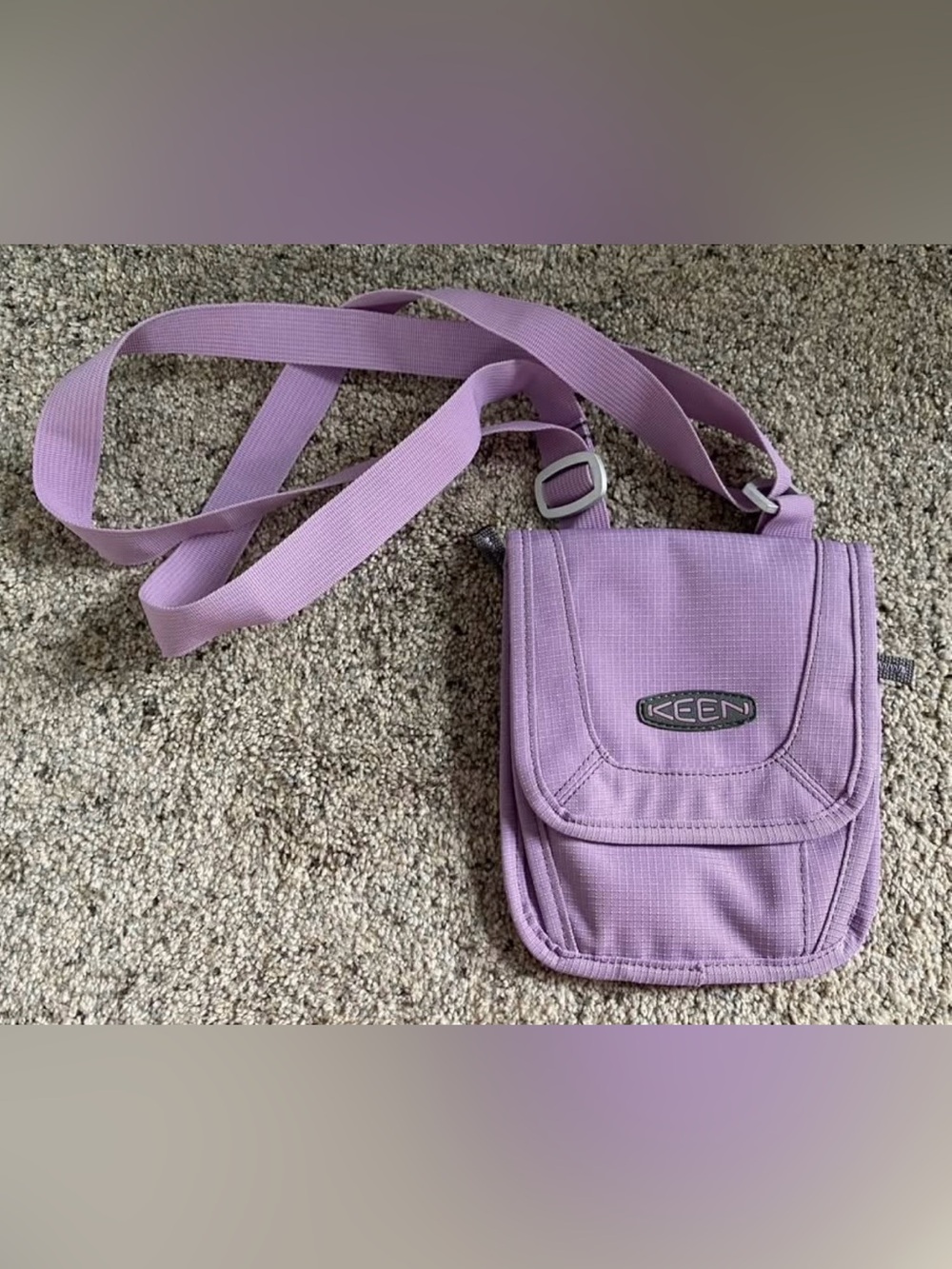 Keen Lavender Crossbody Bag with Adjustable Strap